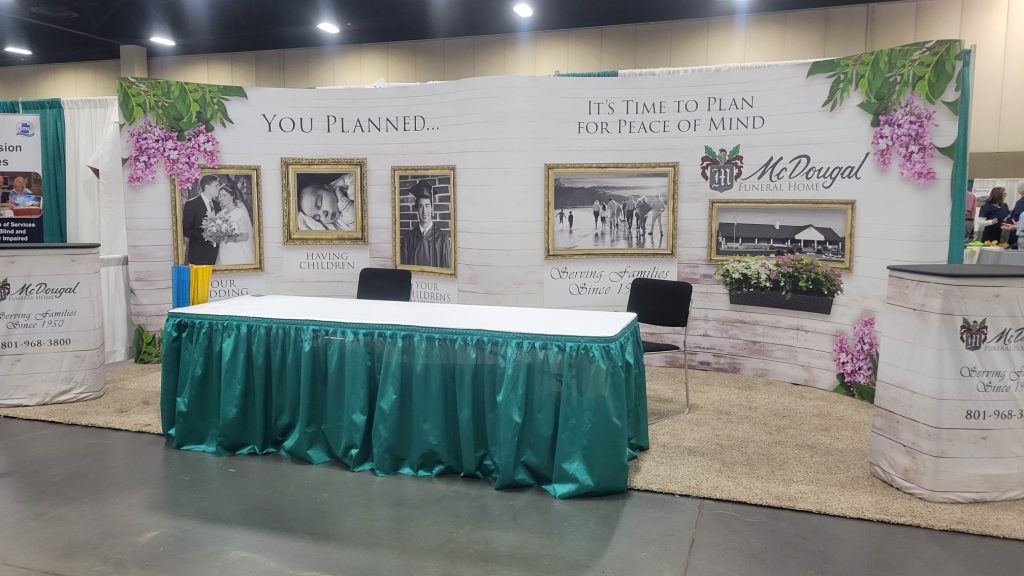 Trade Show Survival Guide: Tips and Tricks for Exhibitors & Attendees